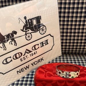 Coach beige polkadot metal bracelet (small)